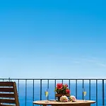 Bhf Residences Ying Yang Calheta (Madeira)