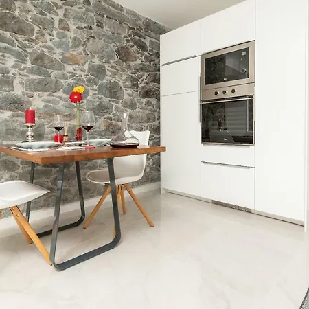 Bhf Residences Ying Yang Nyaraló Calheta