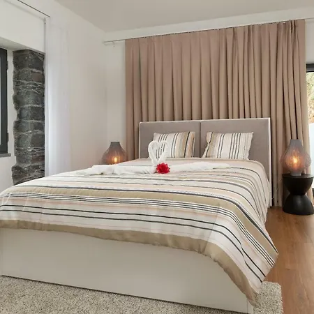 Bhf Residences Ying Yang Nyaraló *