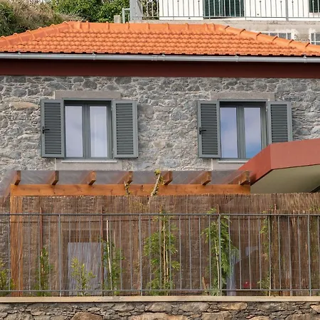 Bhf Residences Ying Yang Nyaraló Calheta