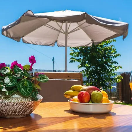 Ferienhaus Bhf Residences Ying Yang Calheta (Madeira)