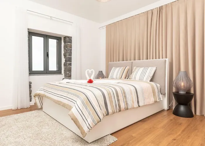 Bhf Residences Ying Yang *