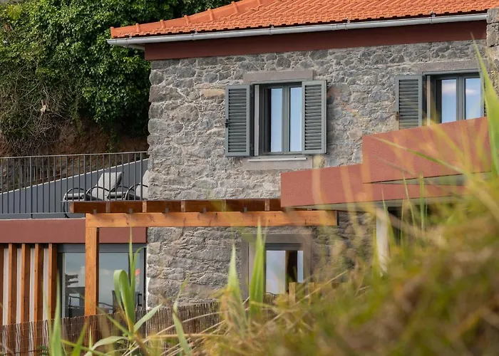 Bhf Residences Ying Yang *